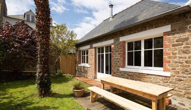 L'Echappée - One Bedroom House, Sleeps 4