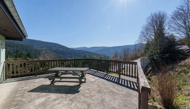 L'Echo Bleu - Vue Montagne