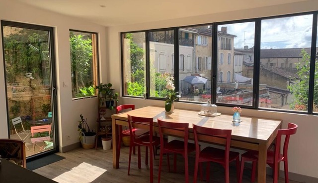 L'Écrin, Charming apartment with garden in town center