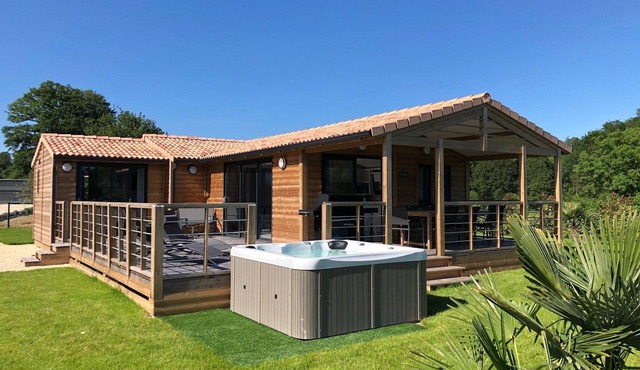 L'Ecrin du Breuil - Chalet le Joyau Private pool Jacuzzi Petanque court