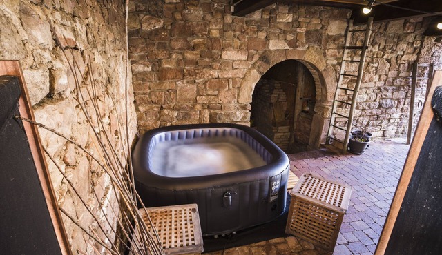 L'Ecurie, 2 room apartment on the 1st floor