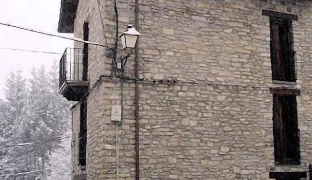 L'Englata house for 12 people
