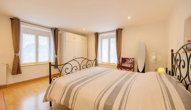 L'Entracte 3-star gîte, 10-minute walk from the Chateau Fort de Sedan