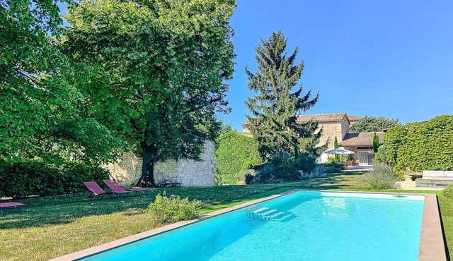 L'Envolée Sauvage, charmingluxury property in unspoilt natural surroundings.