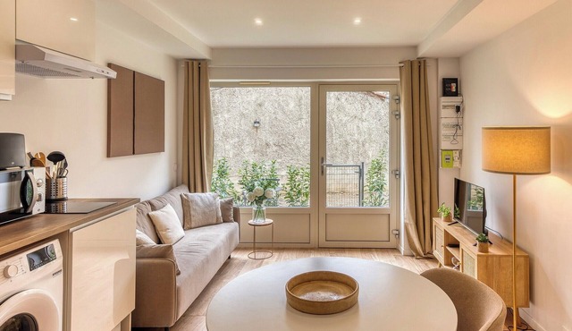 L’Epicéa - RDJ duplex, proche métro+hôpital