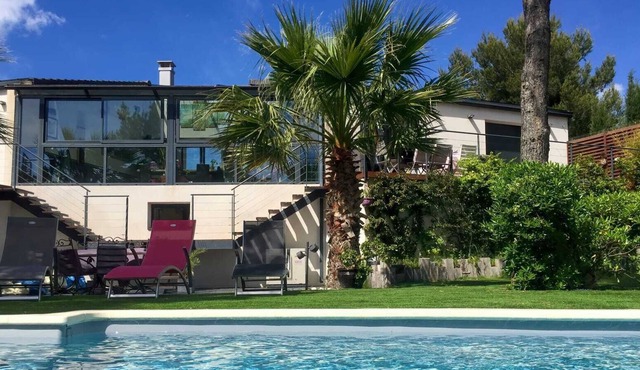L'Escale Côte-Bleue Villa with swimming pool / near the sea