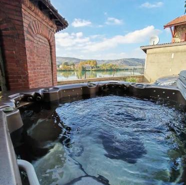 L'Escale du Rhône de 1 à 8 personnes