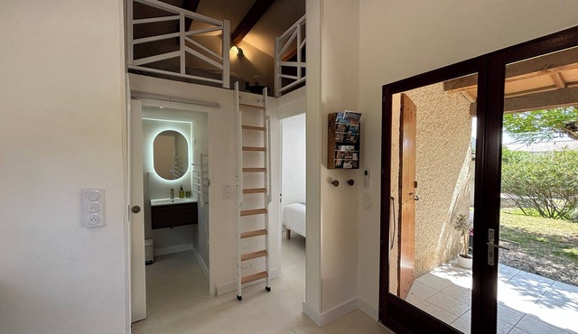 L'Escale at the gateway to the Ardèche Gorges!