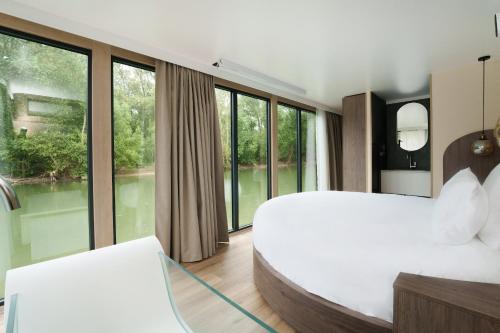 L'Escale Royale Poissy Île de Migneaux - Seine