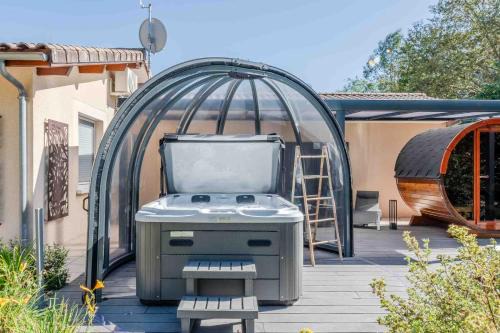L'Escale Sud Gironde - Séjour en amoureux avec jacuzzi privatif - Piscine - Massage Traiteur & Brunch possibles