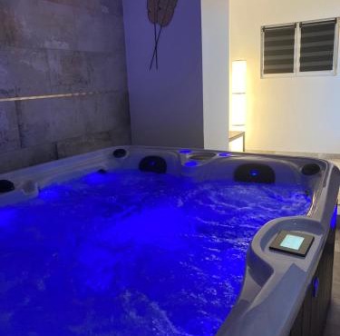 L'Escapade Gite cosy avec SPA et mini ferme