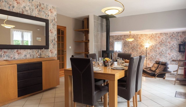 L'Escapade, house with garden, billiards, table soccer, fitness area