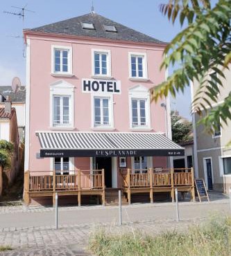 L'Esplanade Hôtel Restaurant Bar à vin