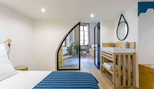 L'Esprit Montpel "Face à l'Eglise St Roch" (Montpellier Spirit)