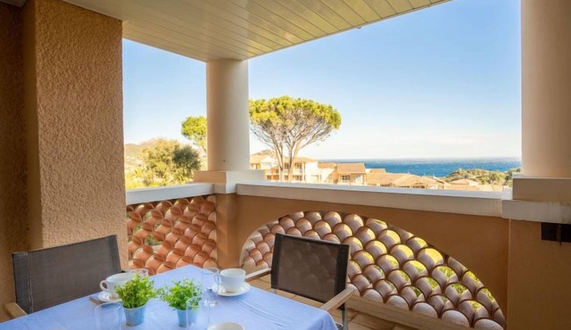 L'Esquinade (G4 125) by Interhome