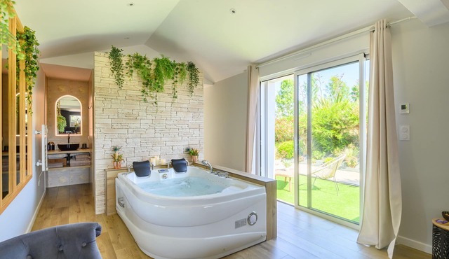 L'essentiel love 85 - Love room