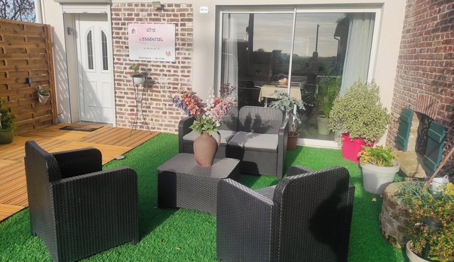 L'essentiel en campagne (Calais) Farmhouse 10 minutes from the beach! Private Parking!