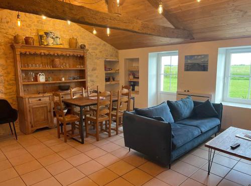 L ETANG DES VACANCES Maison de charme au cœur des marais pour 6pers