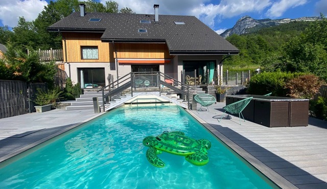 L'eterlou superb apartment swimming pool sauna jacuzzi