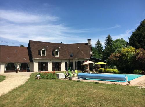 L'Etincelle villa 14 pers, piscine jacuzzi, sauna