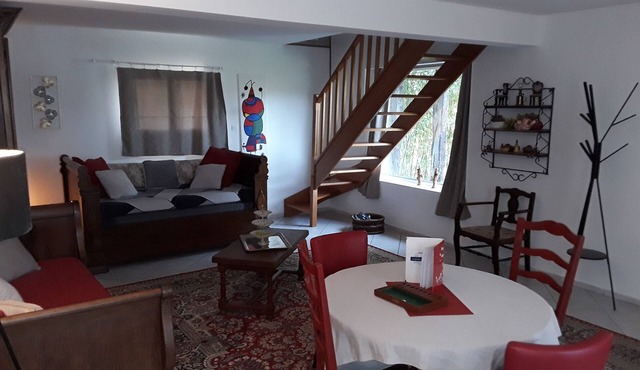 L'Evasion-Duplex-Ensuite with Bath-Comfort-Garden view