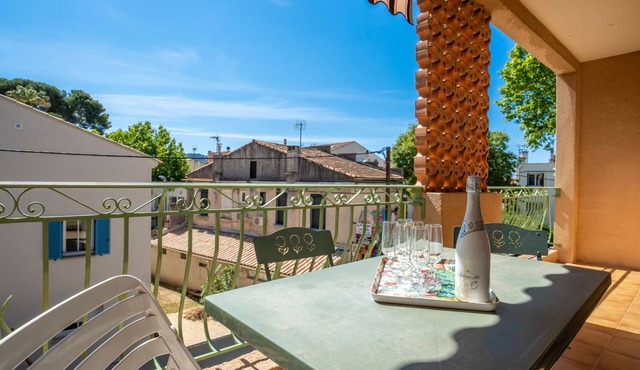 Les Mimosas by Interhome