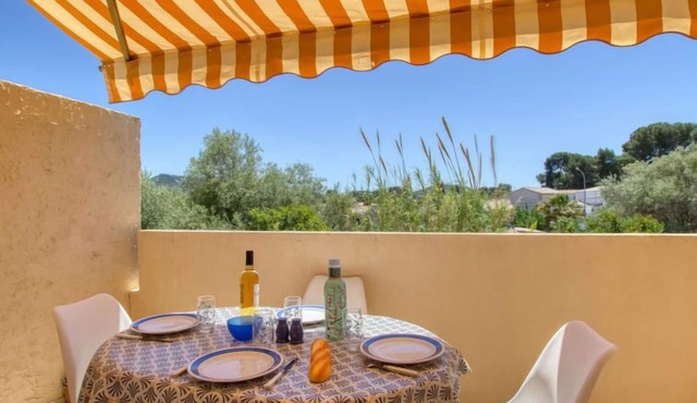 Les Lavandes by Interhome