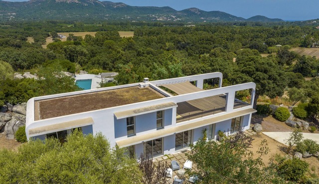 L'ORRIA - Pinarellu 4-star architect-designed villa