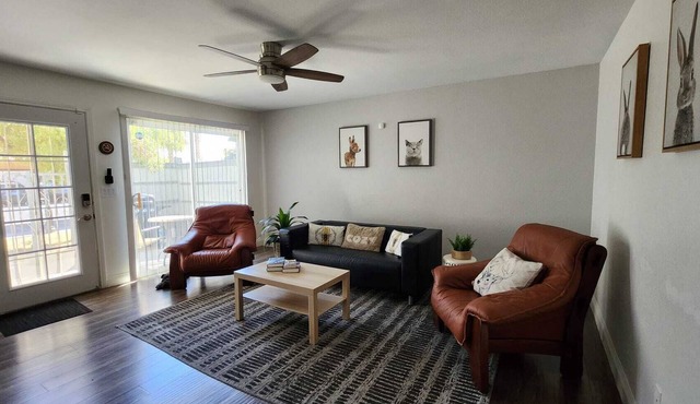 L - Fully remodeled and professionally decorated.