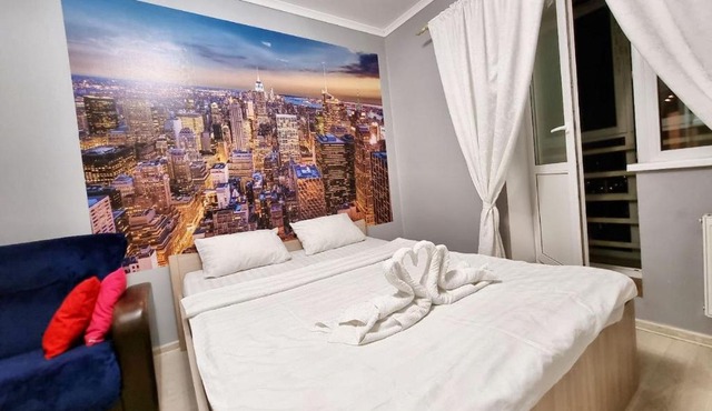 L&H Ледовый Дворец