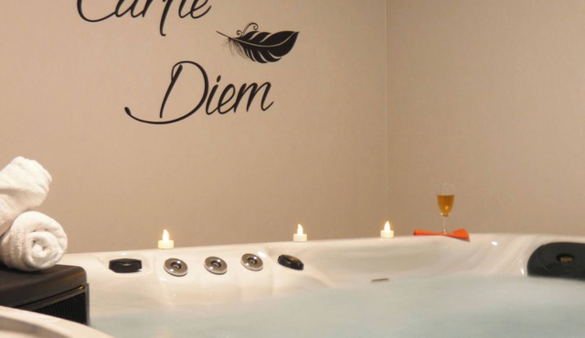 L'HACIENDA DUO, a romantic getaway with a private spa