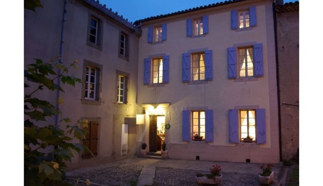 L’Impasse du Temple - Superb Holiday 1 BR, beautiful gardens, salt water pool