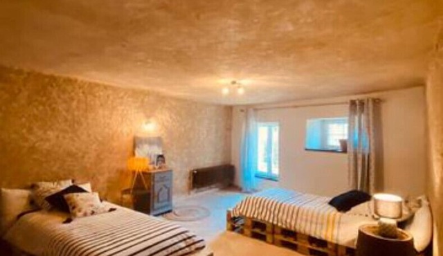 L'INDUSTRIE DE MARIE COMME UN AIR DE CAMPAGNE