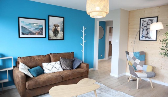 L'Insoupçonné : garage, proche Axone, Stellantis