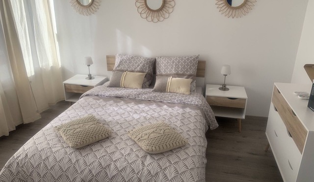 L'instant T 4* Balneotherapy Sauna and Private Parking