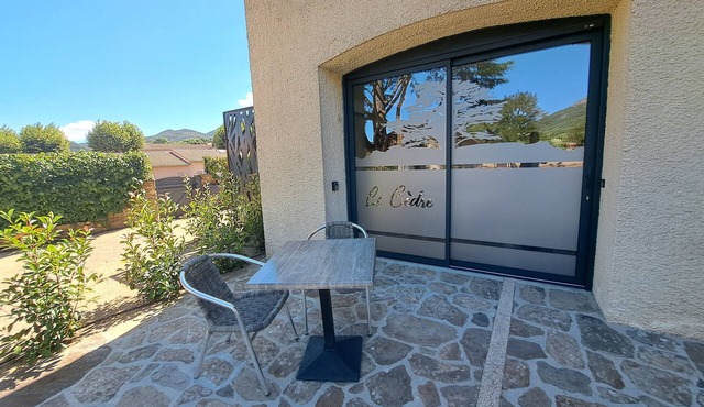 L'Interlude - Studio ( PMR adapted)