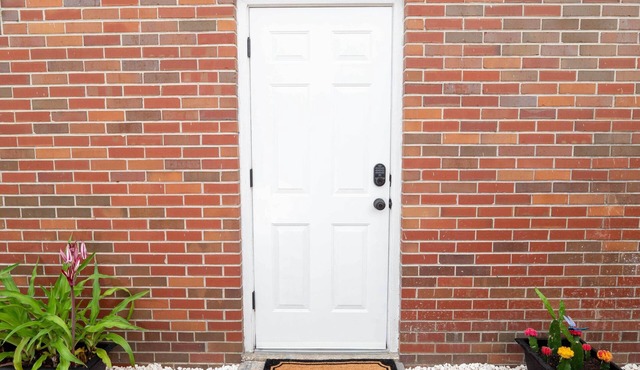 L&J Brand New Jax Studio!