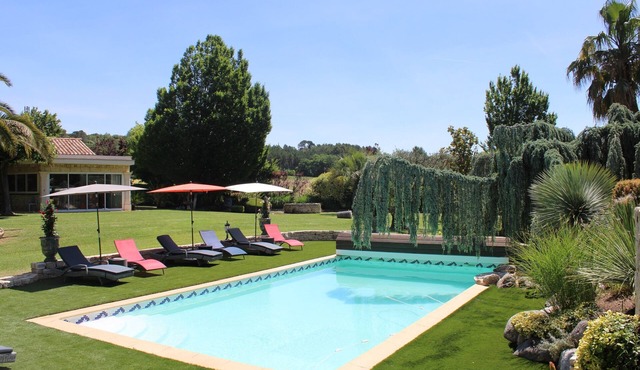 L'Oasis de Boisset: 5-Star Mas with Private Pool, Spa & Sauna