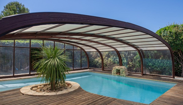 L'Oasis Merveilleuse: Relaxation with Sauna/Jacuzzi