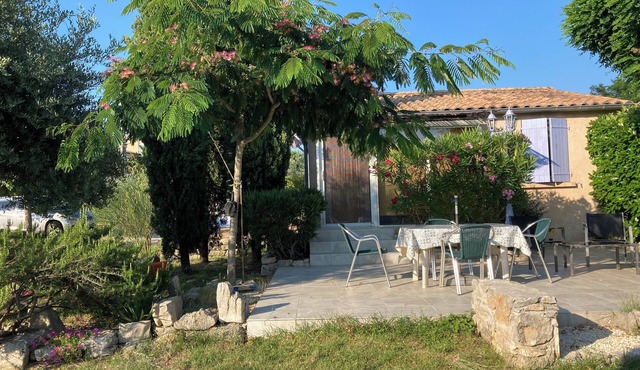 "L'Olivier" air-conditioned house/700 m2