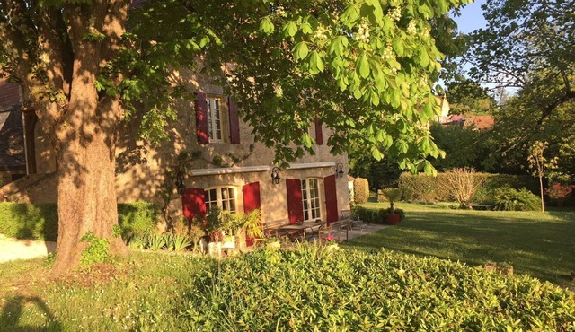 L'Olmède (max 14 persons) Ideal for family holidays or among friends!