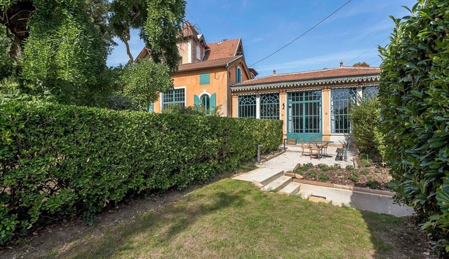 L'Orangerie in Collonges-au-Mont-d'Or: a unique space