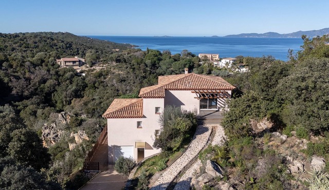 L'Orangeraie de Portigliolo - Vue mer, 4 chambres