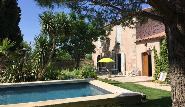 "L'ORANGERIE" SUITE of 70 M2 with direct access to the POOL - 1 to 4 Pers