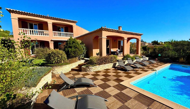L'Ostalada - Beautiful 8-person villa with private pool close to the beach