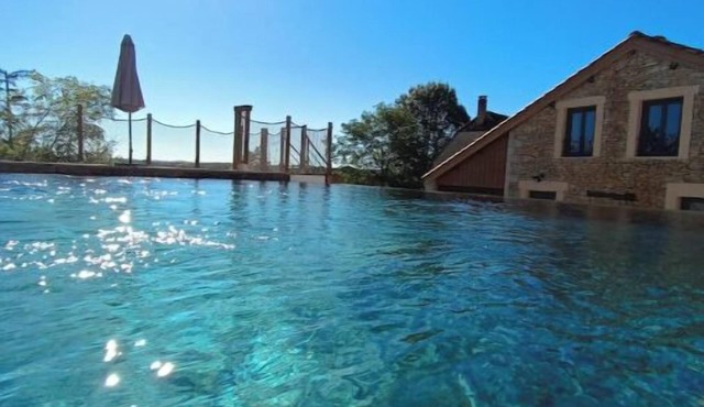 L'ostalada : Gîte et Balnéo