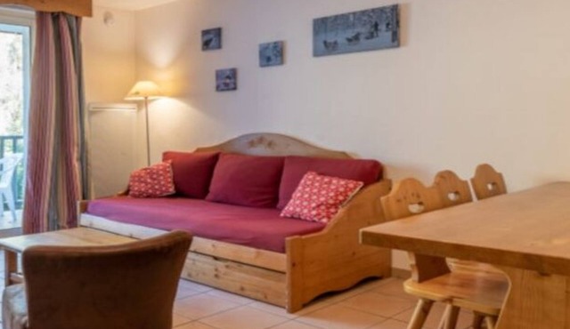 "L'OSTALOUX: a cozy mountain apartment in Saint Lary Soulan