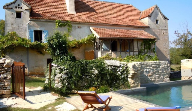 L'Oustal de Georges - SAULIAC-SUR-CELE