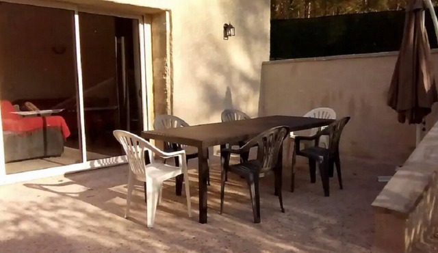 L'OUSTAL (LES GITES DE PETROCORIIS°)