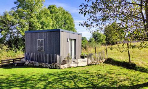 L'Oustalou - Tiny house en Aubrac - vue panoramique sur la nature